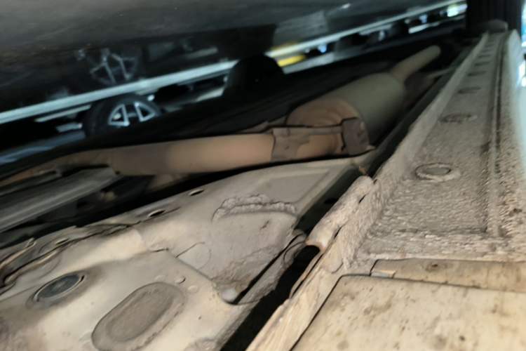 Used Honda Crider 2019 180 Turbo CVT Leading Edition China V Right Side Sill