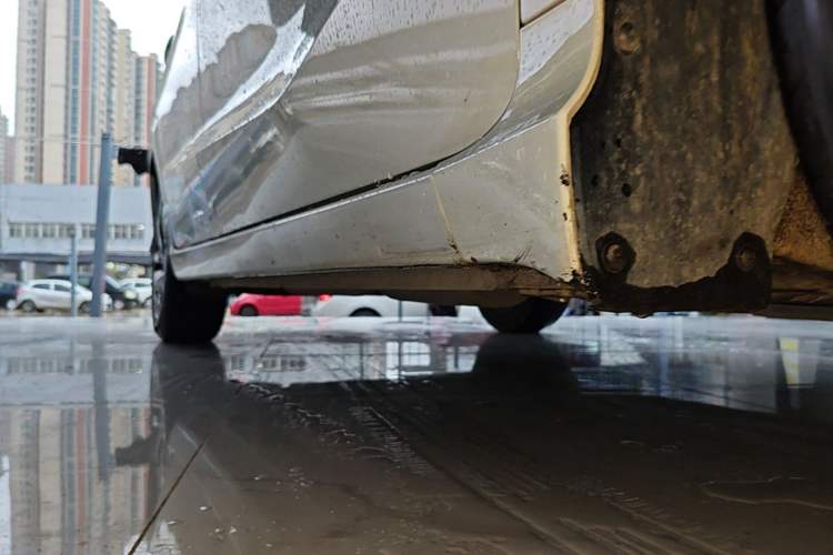 Used Honda Crider 2019 180 Turbo CVT Comfort Edition China V Right Side Sill