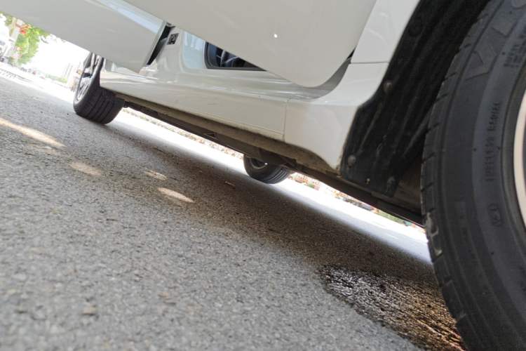 Used Honda Crider 2019 180 Turbo CVT Luxury Edition China VI Emission Standard Right Side Sill