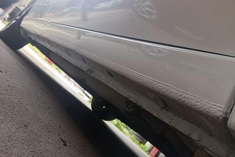 Used Honda Crider 2019 180 Turbo CVT Luxury Edition China VI Emission Standard Right Side Sill