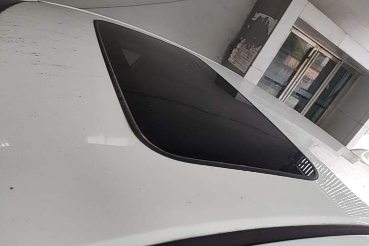 Used Honda Crider 2019 180 Turbo CVT Luxury Edition China VI Emission Standard Roof