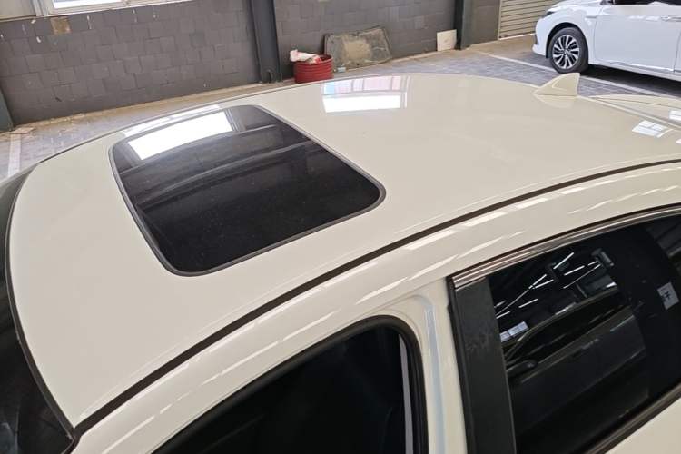 Used Honda Crider 2019 180 Turbo CVT Leading Edition China V Roof