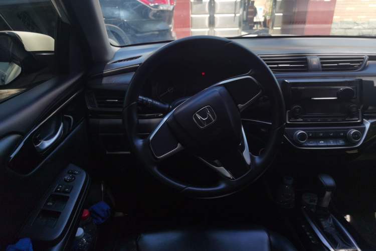 Used Honda Crider 2019 180 Turbo CVT Luxury Edition China V Steering Wheel
