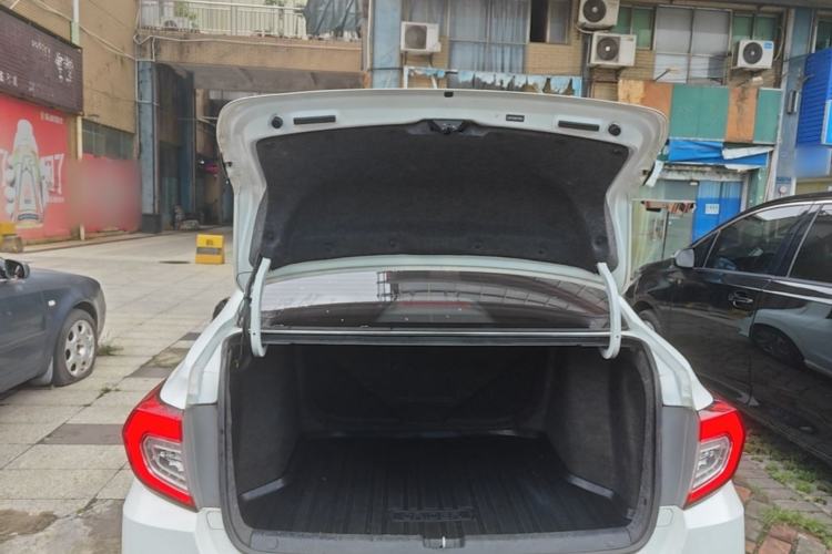 Used Honda Crider 2019 180 Turbo CVT Comfort Edition China V Trunk