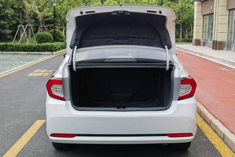 Used Honda Crider 2019 180 Turbo CVT Comfort Version China VI Trunk