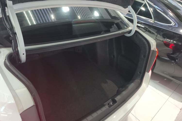 Used Honda Crider 2019 180 Turbo CVT Luxury Edition China VI Emission Standard Trunk