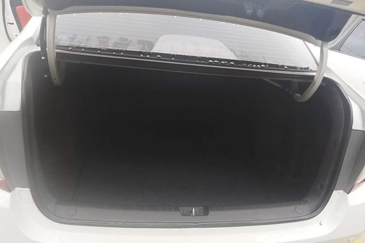 Used Honda Crider 2019 180 Turbo CVT Comfort Version China VI Trunk