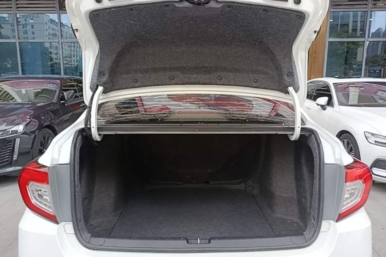 Used Honda Crider 2019 180 Turbo CVT Comfort Version China VI Trunk