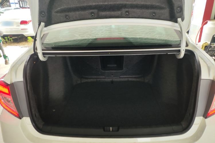 Used Honda Crider 2019 180 Turbo CVT Leading Edition China VI Trunk