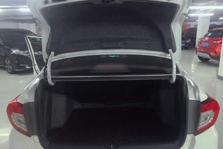 Used Honda Crider 2019 180 Turbo CVT Comfort Version China VI Trunk