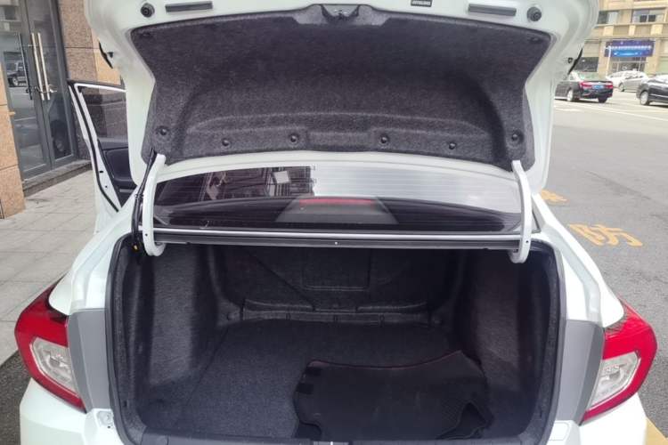 Used Honda Crider 2019 180 Turbo CVT Comfort Version China VI Trunk