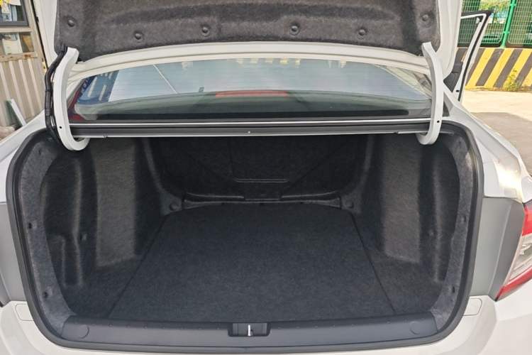 Used Honda Crider 2019 180 Turbo CVT Luxury Edition China VI Emission Standard Trunk