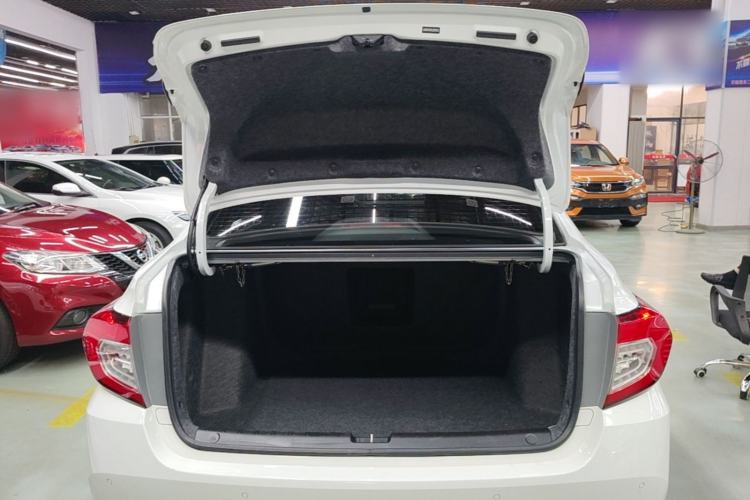 Used Honda Crider 2019 180 Turbo CVT Leading Edition China VI Trunk