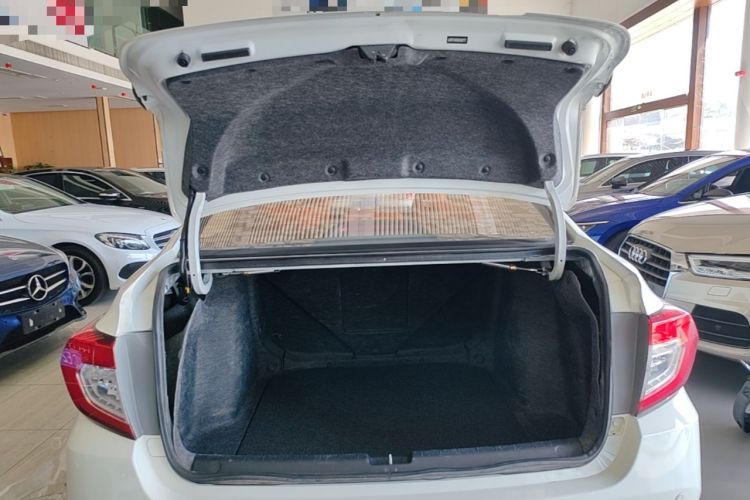 Used Honda Crider 2019 180 Turbo CVT Comfort Edition China V Trunk