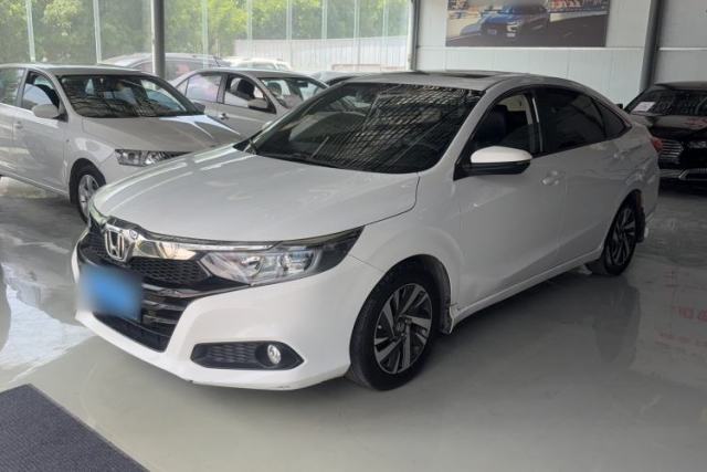 Ojetý Honda Crider 2019 180 Turbo CVT Luxury Edition China VI Emission Standard