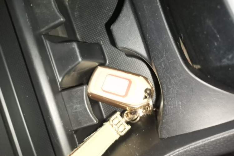 Used Honda Crider 2019 180 Turbo CVT Luxury Edition China VI Emission Standard Vehicle Key