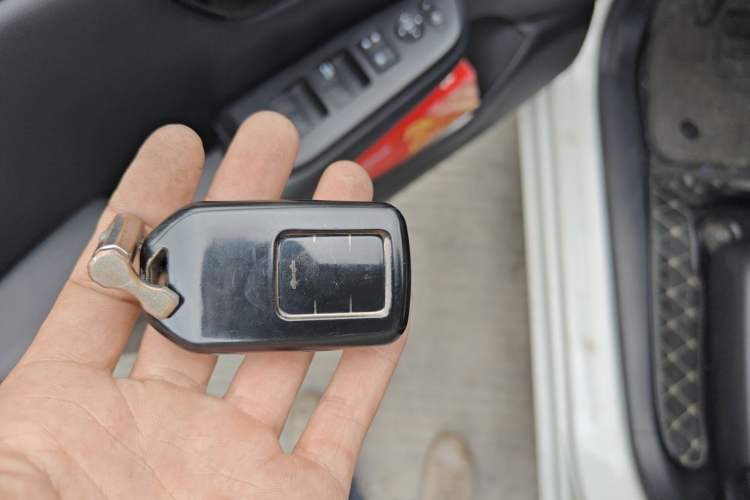 Used Honda Crider 2019 180 Turbo CVT Comfort Version China VI Vehicle Key