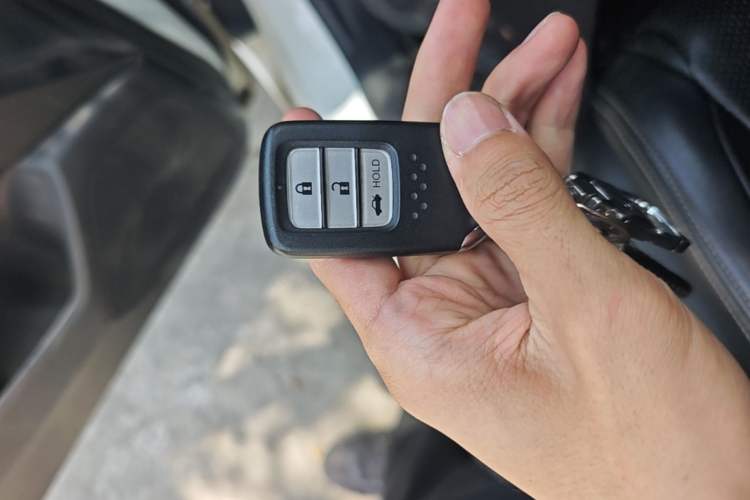 Used Honda Crider 2019 180 Turbo CVT Comfort Version China VI Vehicle Key