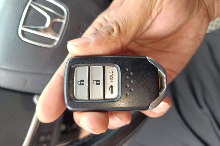 Used Honda Crider 2019 180 Turbo CVT Luxury Edition China V Vehicle Key