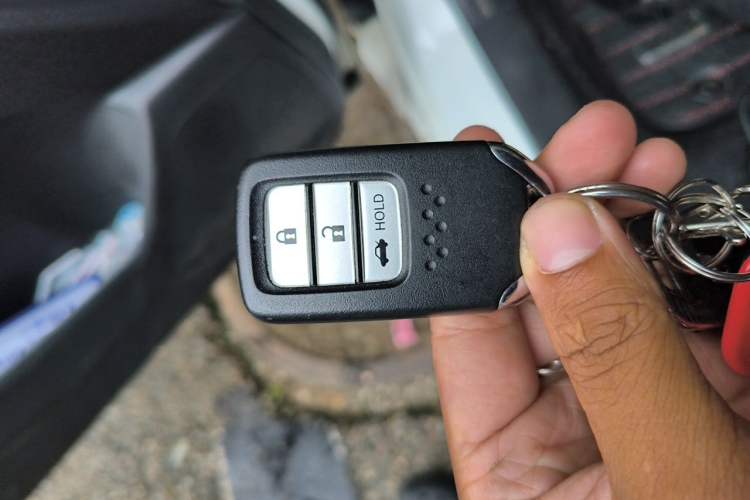 Used Honda Crider 2019 180 Turbo CVT Luxury Edition China VI Emission Standard Vehicle Key