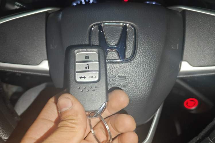 Used Honda Crider 2019 180 Turbo CVT Luxury Edition China VI Emission Standard Vehicle Key