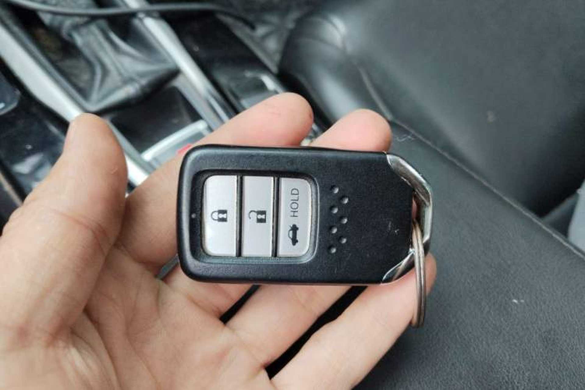 Used Honda Crider 2019 180 Turbo CVT Luxury Edition China VI Emission Standard Vehicle Key