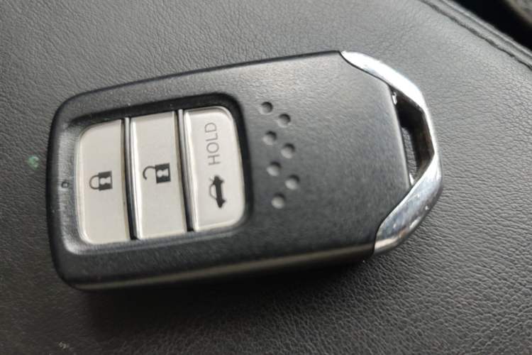 Used Honda Crider 2019 180 Turbo CVT Luxury Edition China VI Emission Standard Vehicle Key