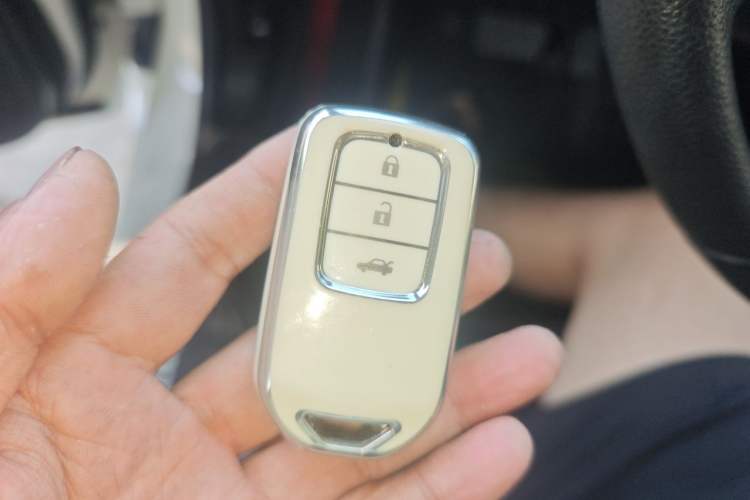Used Honda Crider 2019 180 Turbo CVT Luxury Edition China V Vehicle Key
