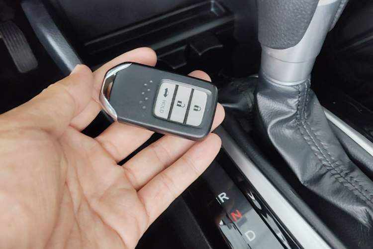 Used Honda Crider 2019 180 Turbo CVT Luxury Edition China VI Emission Standard Vehicle Key