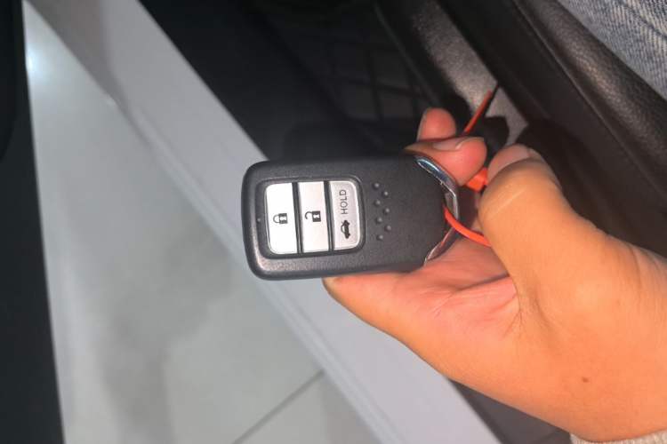 Used Honda Crider 2019 180 Turbo CVT Luxury Edition China VI Emission Standard Vehicle Key