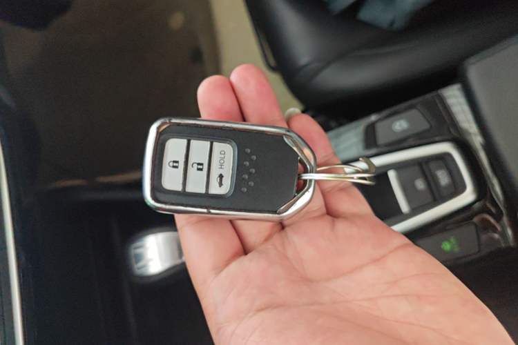 Used Honda Crider 2019 180 Turbo CVT Luxury Edition China VI Emission Standard Vehicle Key