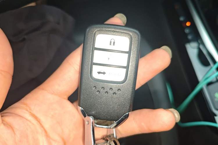 Used Honda Crider 2019 180 Turbo CVT Luxury Edition China VI Emission Standard Vehicle Key