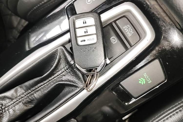 Used Honda Crider 2019 180 Turbo CVT Comfort Version China VI Vehicle Key