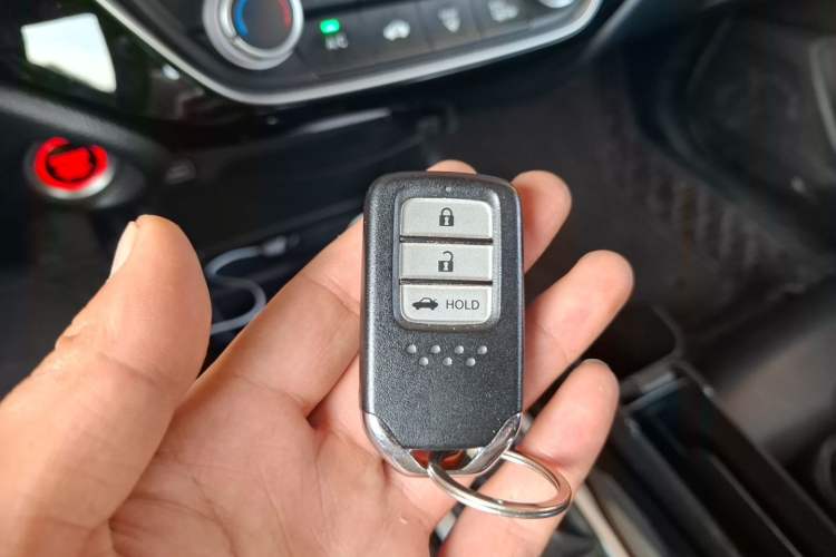 Used Honda Crider 2019 180 Turbo CVT Leading Edition China VI Vehicle Key