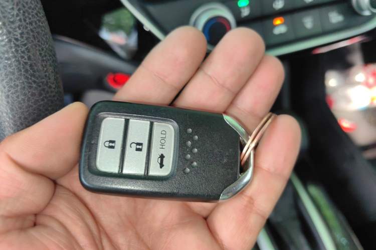 Used Honda Crider 2019 180 Turbo CVT Luxury Edition China VI Emission Standard Vehicle Key