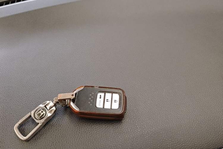 Used Honda Crider 2019 180 Turbo CVT Leading Edition China V Vehicle Key