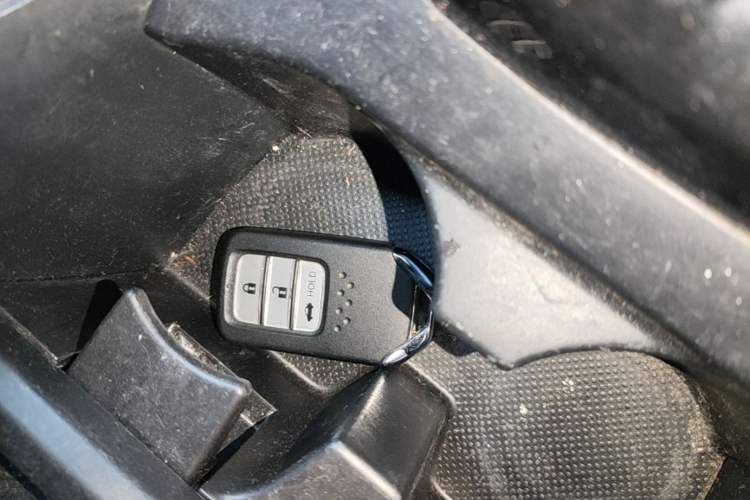 Used Honda Crider 2019 180 Turbo CVT Luxury Edition China VI Emission Standard Vehicle Key