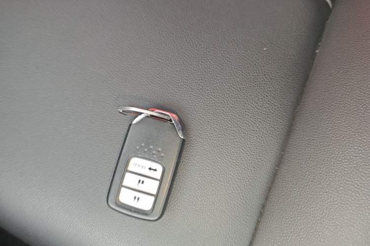 Used Honda Crider 2019 180 Turbo CVT Comfort Version China VI Vehicle Key
