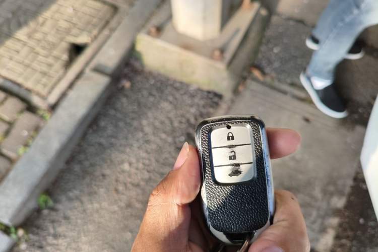 Used Honda Crider 2019 180 Turbo CVT Luxury Edition China VI Emission Standard Vehicle Key