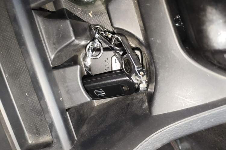 Used Honda Crider 2019 180 Turbo CVT Leading Edition China VI Vehicle Key