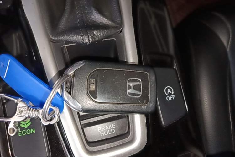 Used Honda Crider 2019 180 Turbo CVT Luxury Edition China VI Emission Standard Vehicle Key