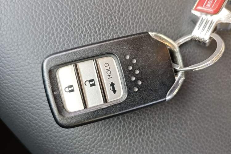 Used Honda Crider 2019 180 Turbo CVT Luxury Edition China VI Emission Standard Vehicle Key