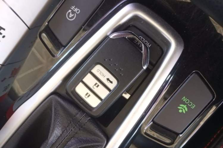 Used Honda Crider 2019 180 Turbo CVT Comfort Version China VI Vehicle Key