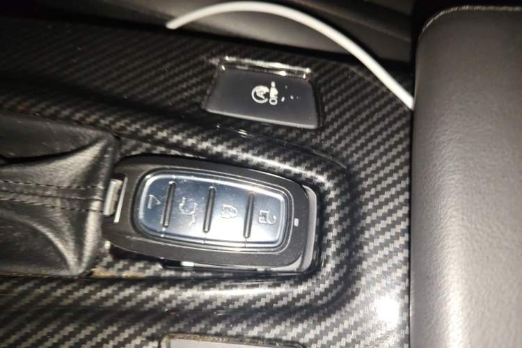 Used Honda Crider 2019 180 Turbo CVT Luxury Edition China VI Emission Standard Vehicle Key