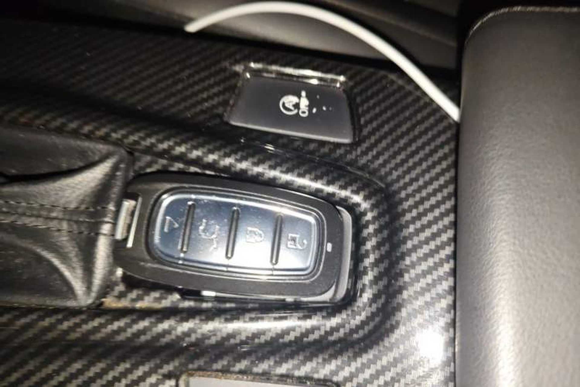 Used Honda Crider 2019 180 Turbo CVT Luxury Edition China VI Emission Standard Vehicle Key