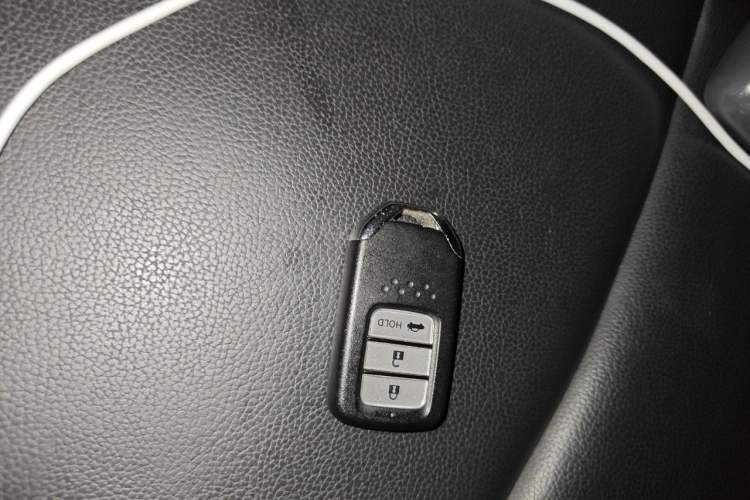 Used Honda Crider 2019 180 Turbo CVT Luxury Edition China VI Emission Standard Vehicle Key
