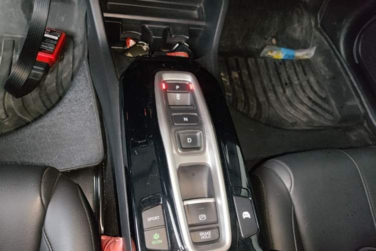 Used Honda Crider 2020 Lingpai Hybrid 1.5L Lingpai Luxury Edition Gear Lever