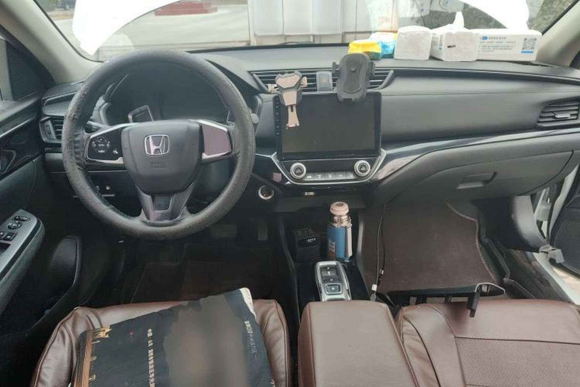 Used Honda Crider 2020 Rui Hybrid 1.5L Rui Comfort Version Center Console