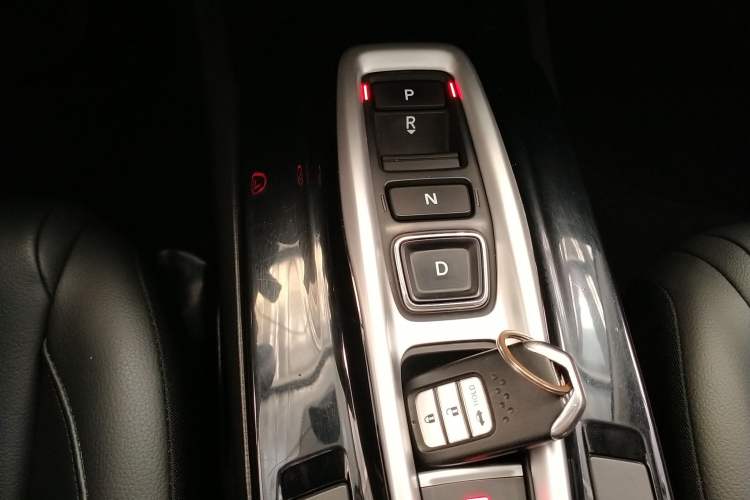 Used Honda Crider 2020 Lingpai Hybrid 1.5L Lingpai Luxury Edition Gear Lever