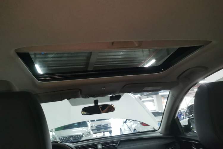 Used Honda Crider 2020 Lingpai Hybrid 1.5L Lingpai Luxury Edition Headliner